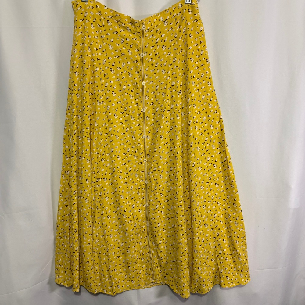 Max Studio Sunny Yellow Floral Button Front Midi Skirt Medium Preppy Classic